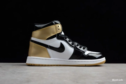 “TOP JORDAN GOLD” HIGH NRG 3 AIR RETRO OG COMPLEXCON 1 861428-001 1211